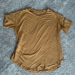Aerie tee